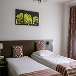 De Luxe Figaro Płock