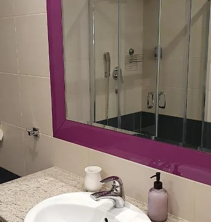 Bed & Breakfast De Luxe Figaro