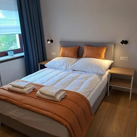 Pokoje De Luxe Figaro * Plock