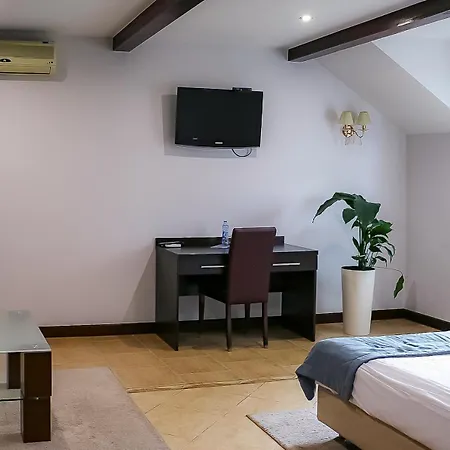 De Luxe Figaro Bed and Breakfast