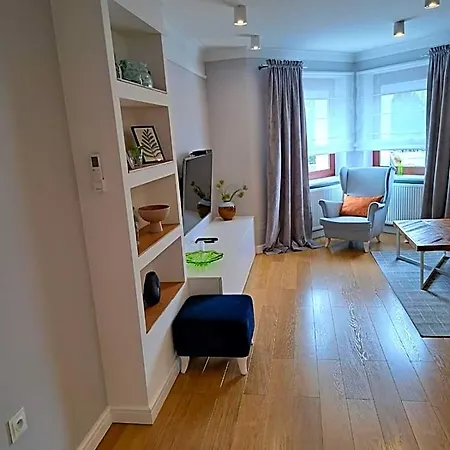 De Luxe Figaro Bed & Breakfast Płock
