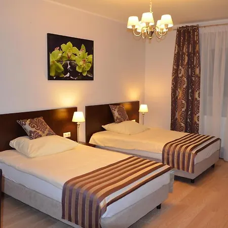 Bed and breakfast De Luxe Figaro *