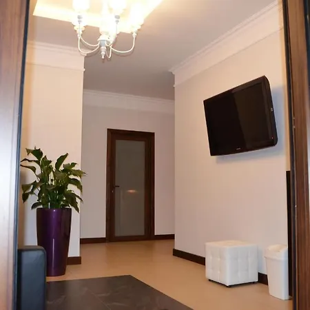 De Luxe Figaro Oda ve Kahvaltı *