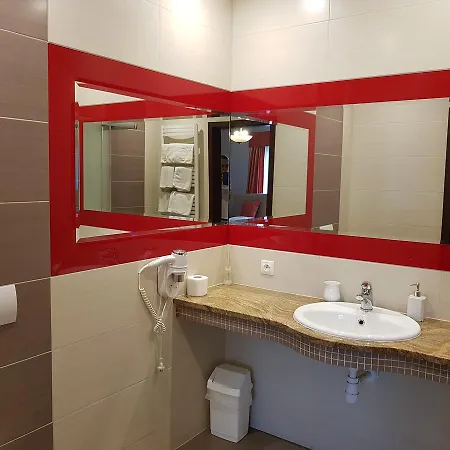 De Luxe Figaro * Płock