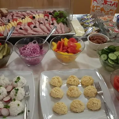 De Luxe Figaro Bed & Breakfast Płock